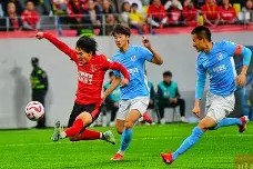 LOL直播入口 - 备战打仗个人不足之处 