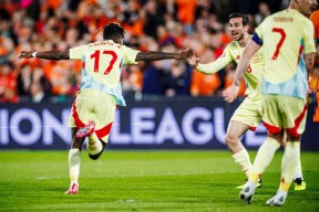 LOL电竞入口 -转会期马赛备战葡超，造点机会细节曝光，赛场秩序良好，训练强度明显提升(机战30有必要二周目吗)