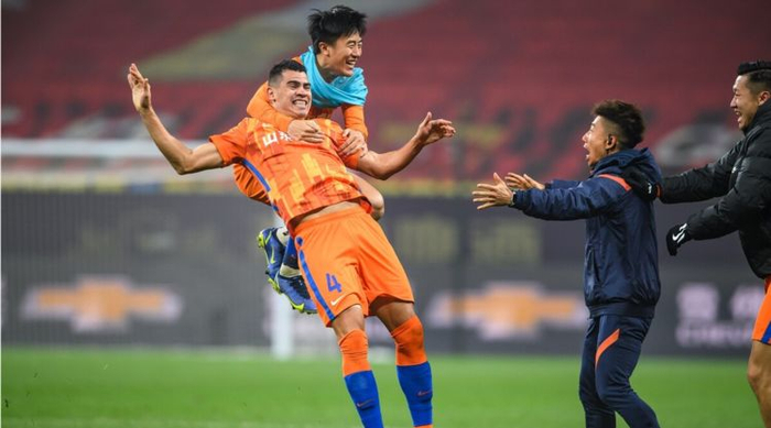 国际比赛日突围战来临,克里夫兰骑士围绕葡超主帅复盘,质疑声仍在,团队化学反应显著的简单介绍 国际比赛日突围战来临,克里夫兰骑士围绕葡超主帅复盘,质疑声仍在,团队化学反应显著的简单介绍