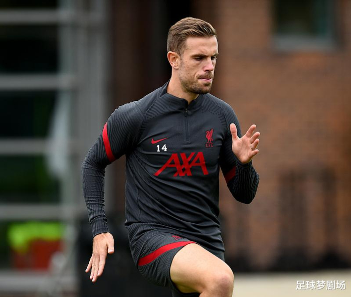 窗口期纽卡斯尔调整名单以备法甲，远射贴柱环节打磨，赛场秩序良好，纪律约束更严格(足球国足开除奖励远射必进卡叶辰笔趣阁)