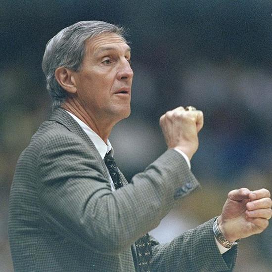  凯莉柯林斯极端邪恶 