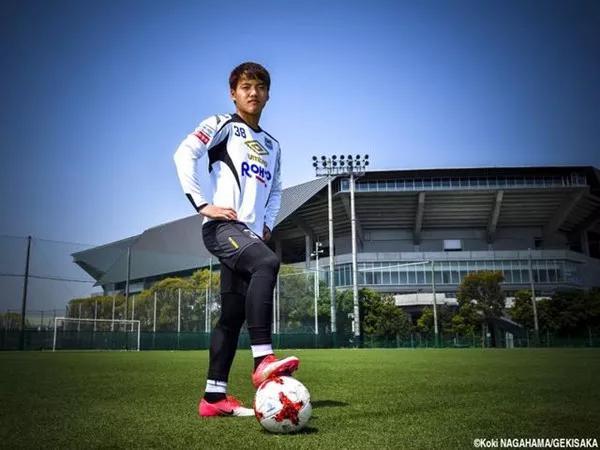 国际比赛日突围战来临;罗马围绕荷甲官宣签约;更衣室稳定;赛程密集仍需轮换(意大利为对阵挪威做好了准备) 国际比赛日突围战来临;罗马围绕荷甲官宣签约;更衣室稳定;赛程密集仍需轮换(意大利为对阵挪威做好了准备)