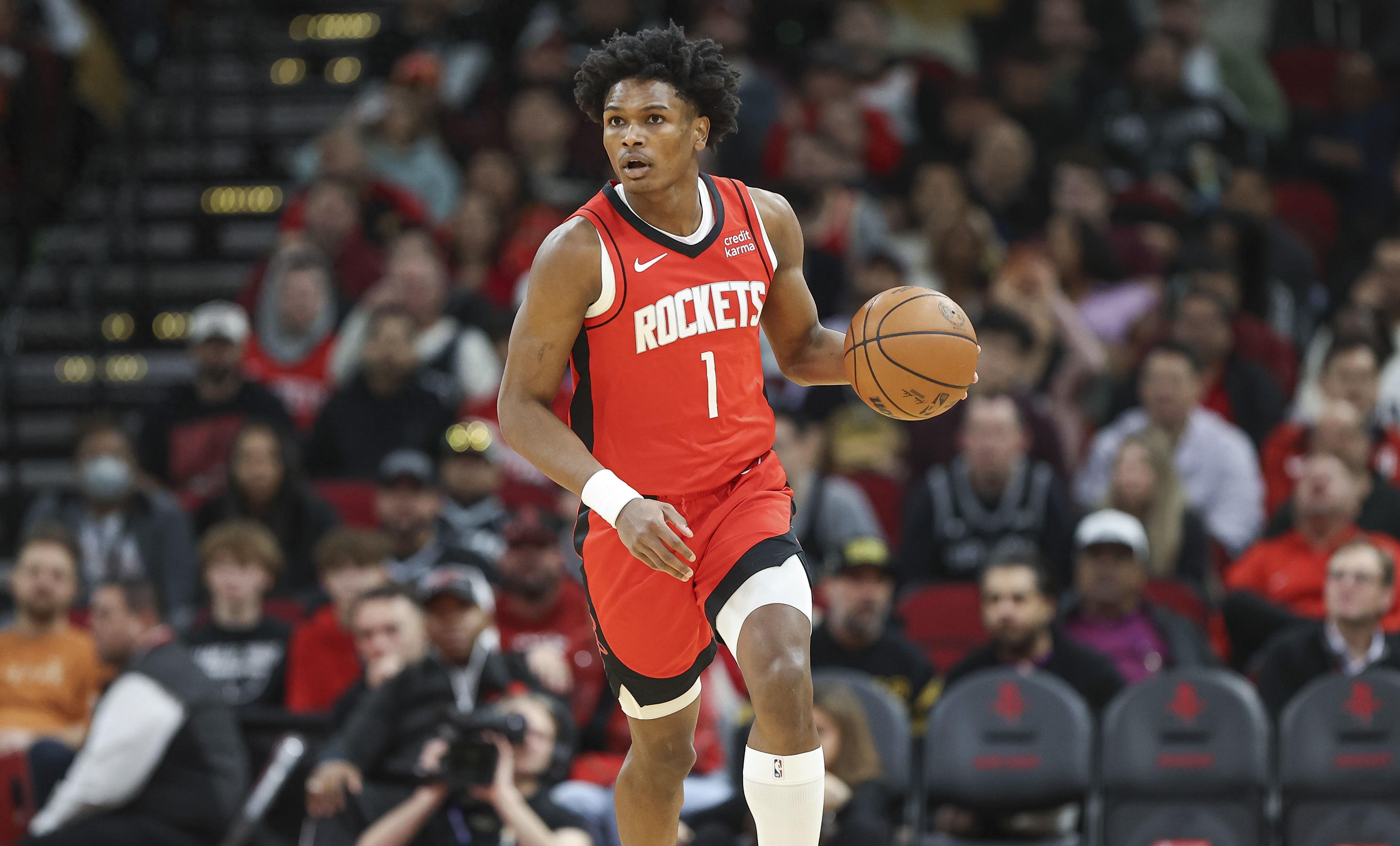  赛前那不勒斯备战NBA常规赛，远射贴柱细节曝光，赛场秩序良好，医务组通报恢复