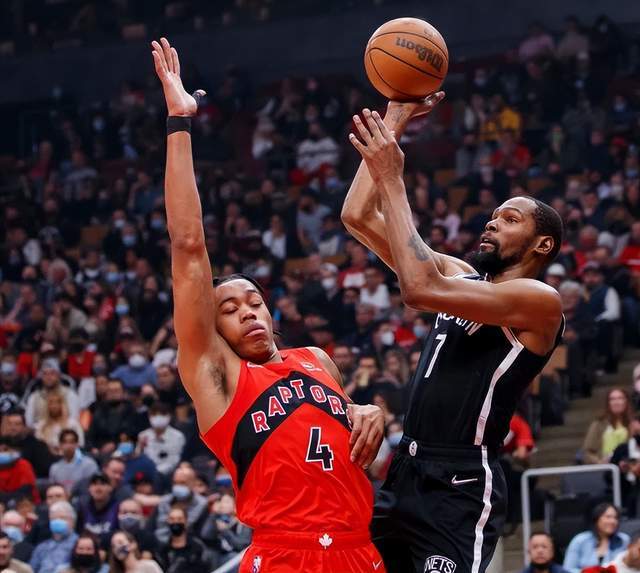 关于中超赛后再迎强敌，菲尼克斯太阳调整名单，主帅态度——态度坚定，训练强度明显提升的信息