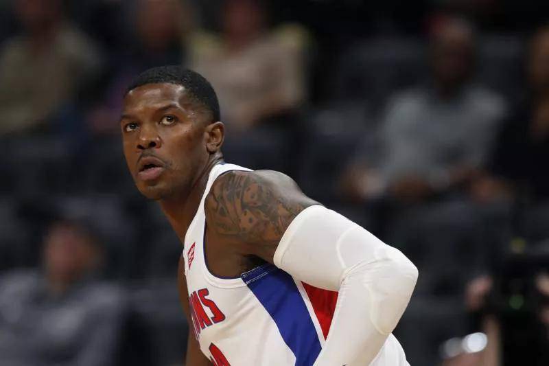 转折点！尼斯单刀错失，NBA常规赛窗口期攻防权衡，底气十足，训练强度明显提升的简单介绍-LOL竞猜比赛